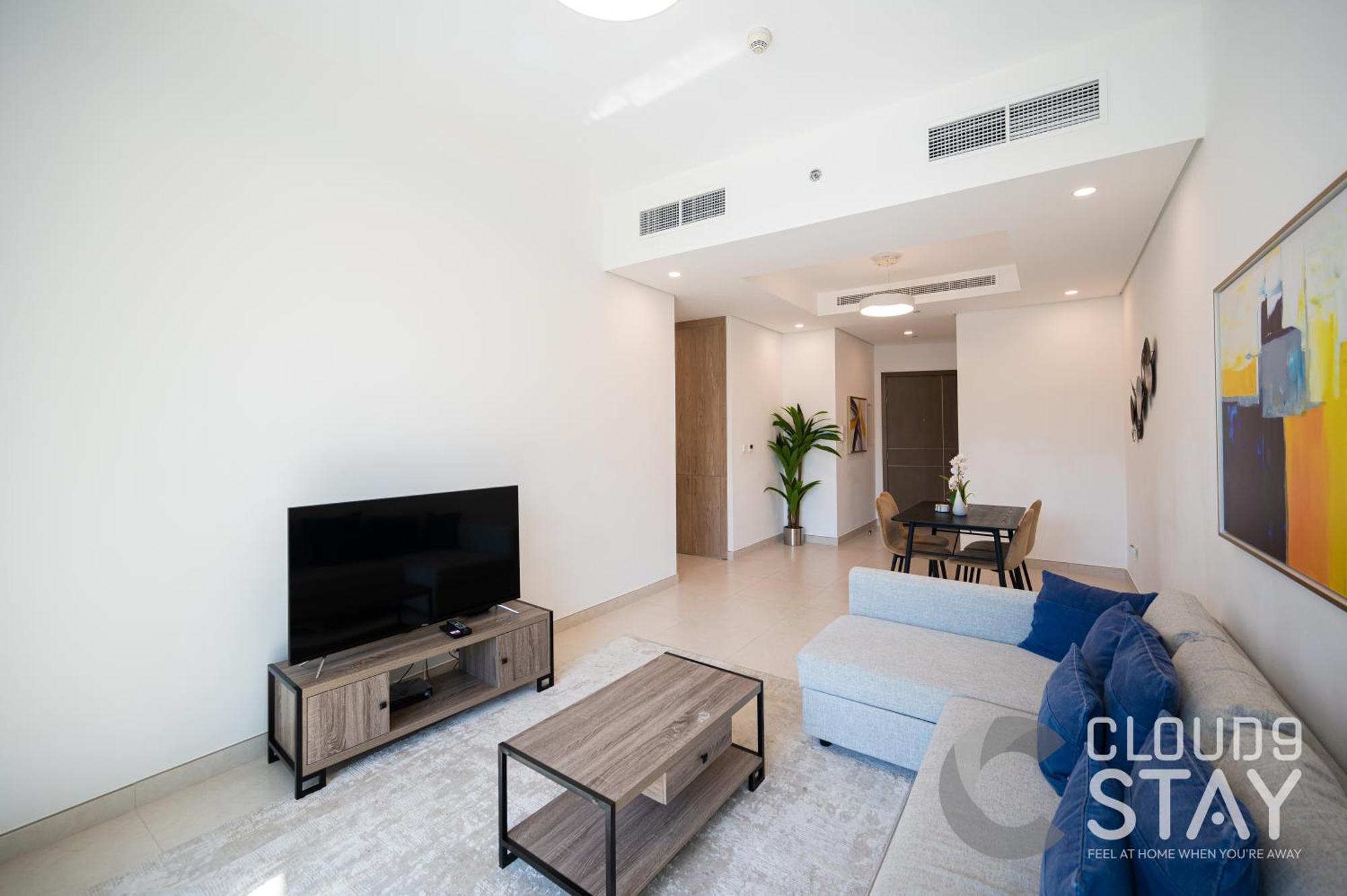 Cloud 9 - The Bay Tower * دبي